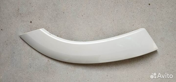 Молдинг пластмассовый