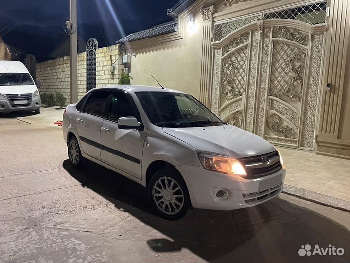 LADA Granta 1.6 AT, 2013, 158 000 км