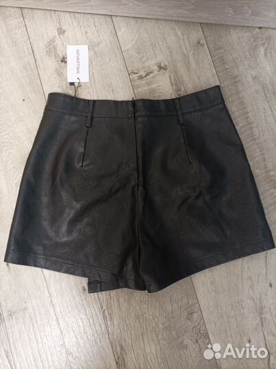 Шорты женские