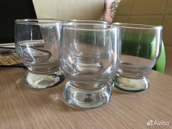 Чашки, Стаканы, рюмки, бутылки