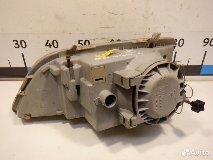 Фара Opel Omega A 1986-1994