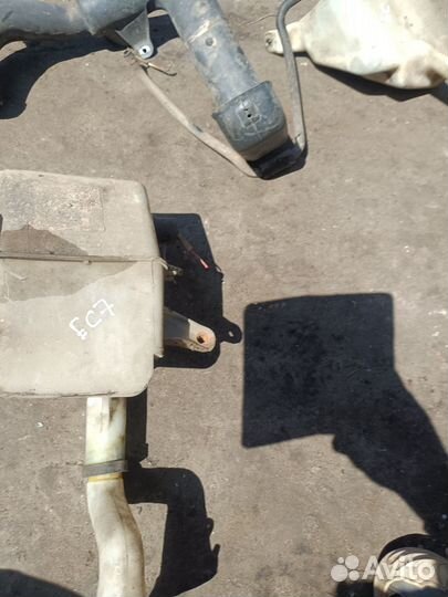 Бачок омывателя Geely Emgrand EC7