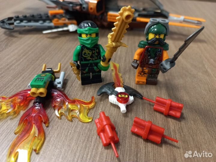 Lego ninjago 70601 Небесная акула