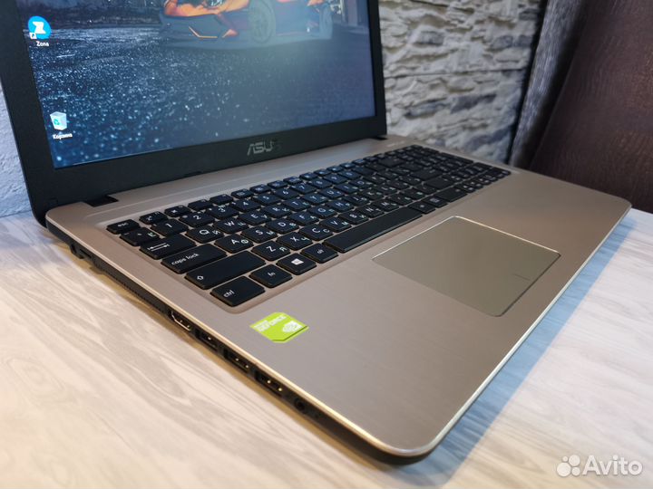 Игровой Asus 4Core/4Gb/SSD240GB /920MX 2 GB