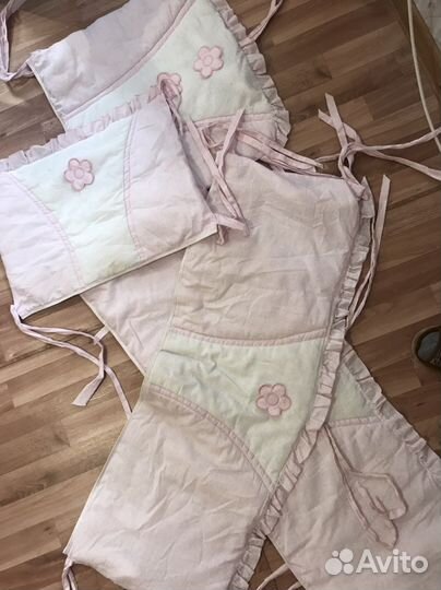 Бортики в детскую кроватку