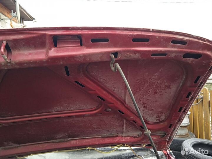 Капот passat б3