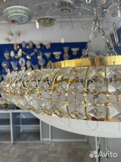 Люстра потолочная