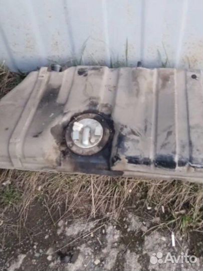 Бензобак ваз 2114инжектор в сборе