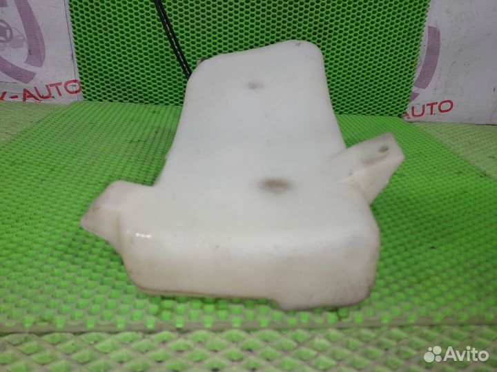 Бачок стеклоомывателя Cadillac Escalade GMT800