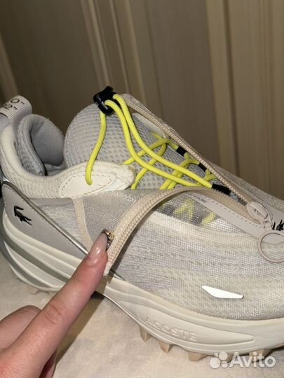 Женские кроссовки Lacoste