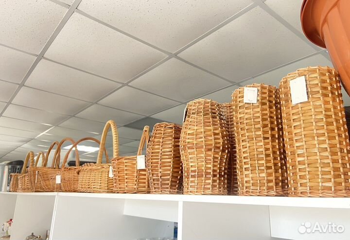 Плетенные корзинки и горшки для цветов