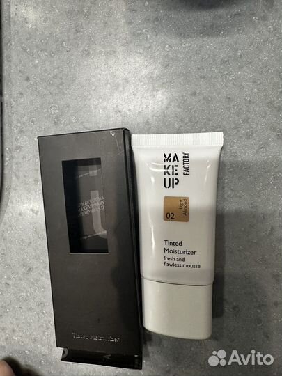 Тональный крем make up factory