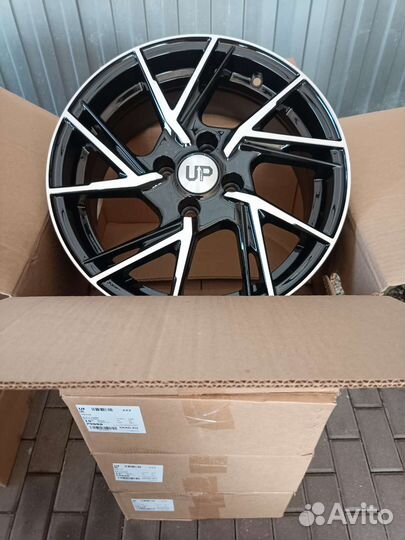 Литьё новое Skad R-15 (4x98) 4 шт