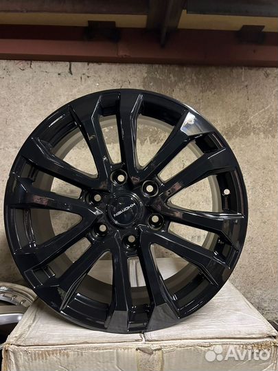 Диски в сборе R18 tank 300/500