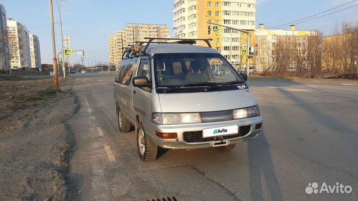 Toyota Town Ace 2.2 AT, 1996, 271 000 км