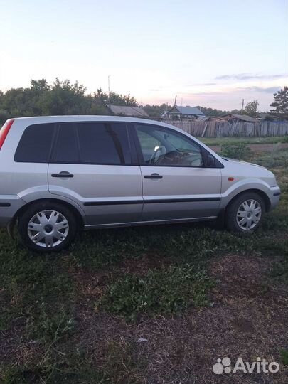 Ford Fusion 1.4 МТ, 2005, 298 130 км