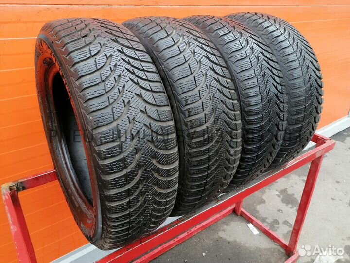 Michelin Alpin A4 195/65 R15 91T