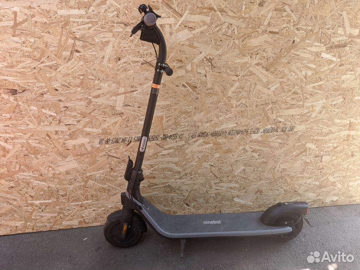 Ninebot KickScooter E2