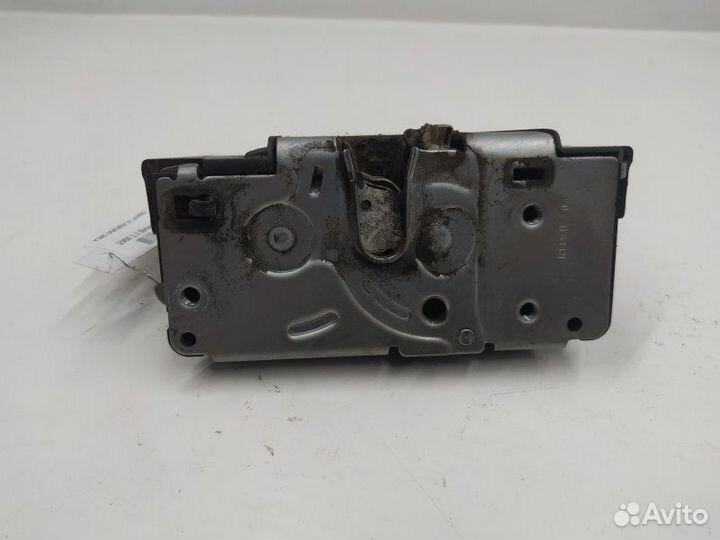 Б/У Замок двери сдвижной Европа. 1361341080