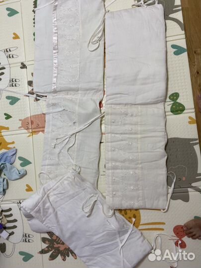 Бортики на детскую кроватку