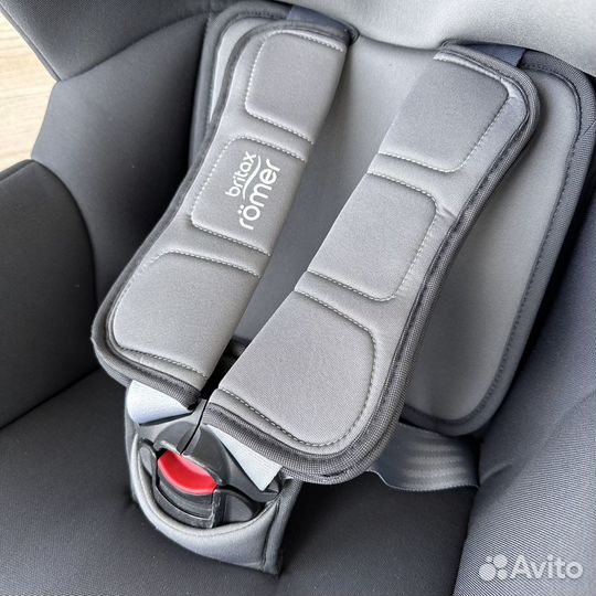 Детское автокресло britax romer trifix 2 isize