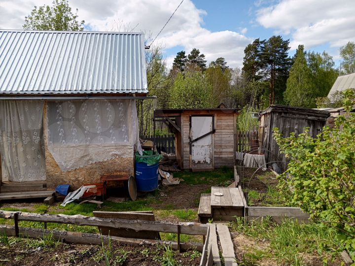 Дача 18 м² на участке 5 сот.