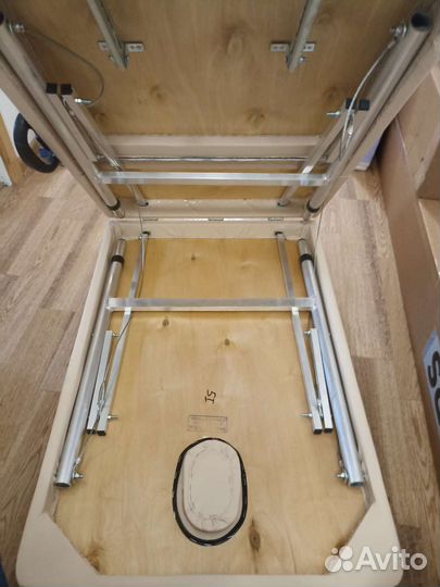 Массажный стол складной с вырезом