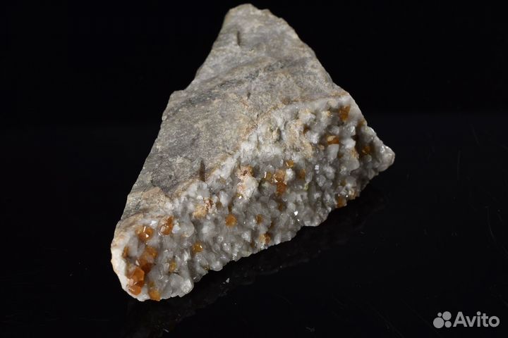 Друза кристаллов. Гроссуляр, кальцит. Лот №1176