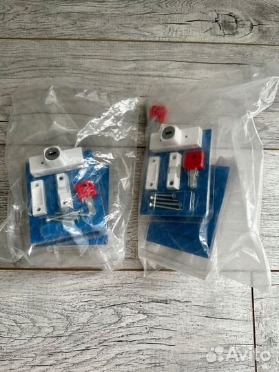 Блокиратор на окна, детский замок на окна