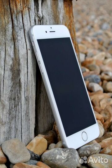 Телефон iPhone 6s