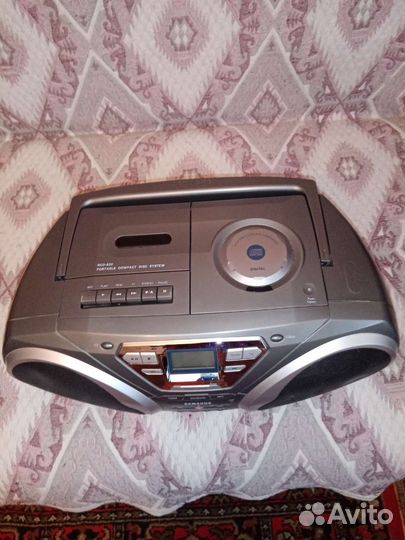 Магнитола samsung