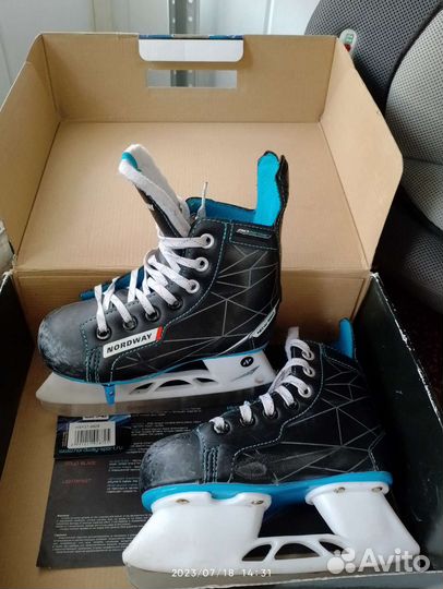 Коньки хоккейные раздвижные Nordway