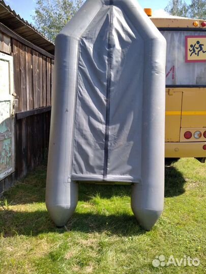 Надувная лодка