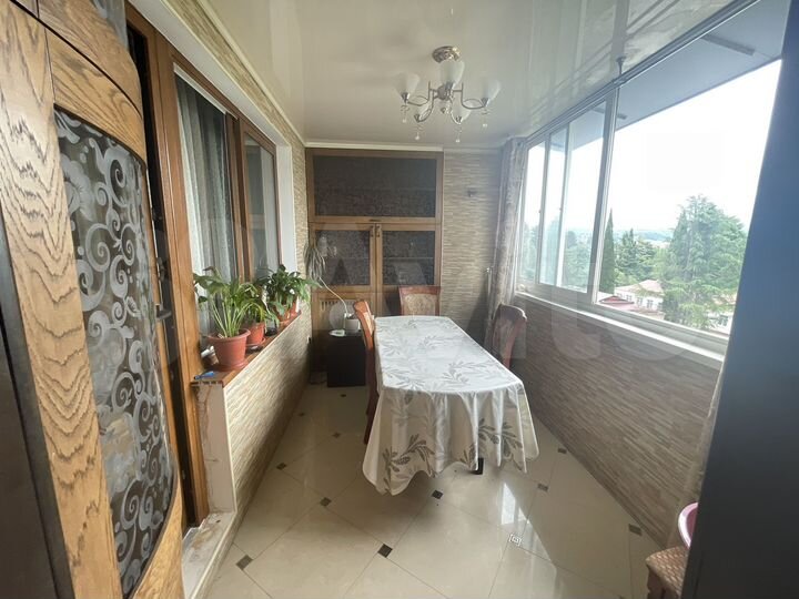 3-к. квартира, 70 м², 6/9 эт.