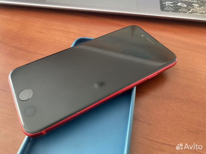 iPhone SE (2020), 256 ГБ