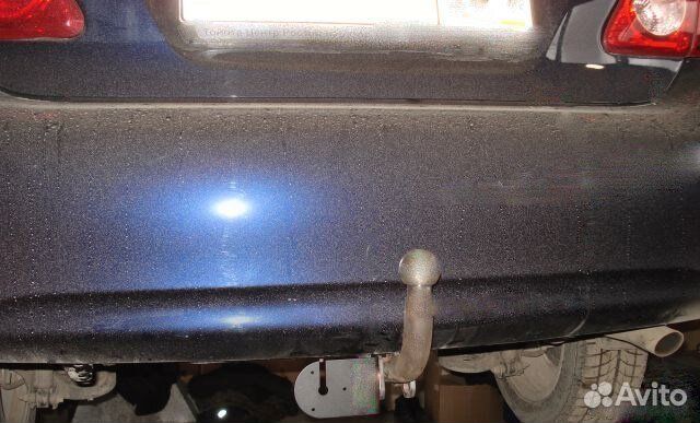 Фаркоп Toyota Corolla седан E150, E170 с 2007 г