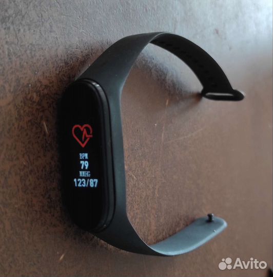 Фитнес браслет