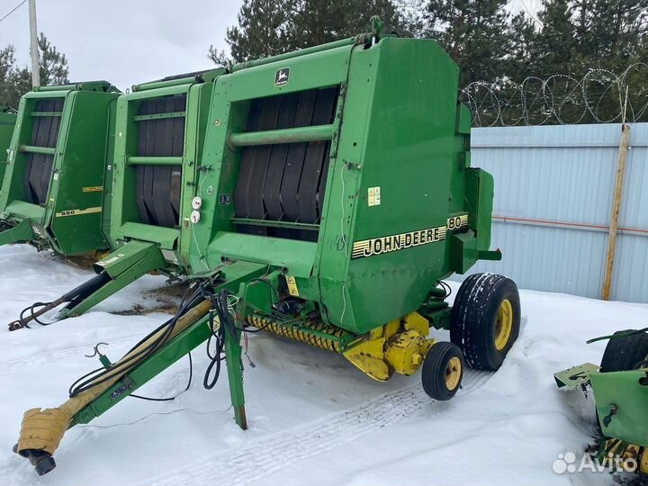 Пресс-подборщик John Deere 580, 1999