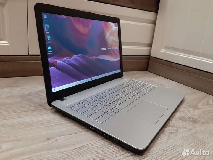 Asus Vivobook R543BA