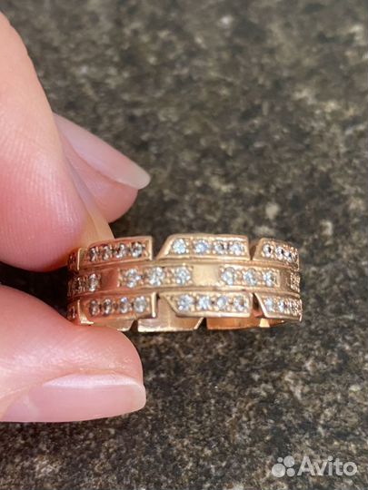 Золотое кольцо с бриллиантами Cartier