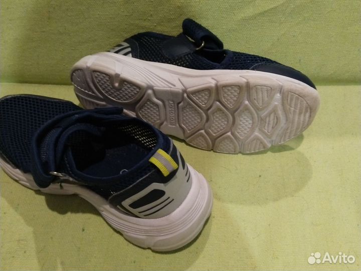 Летние кроссовки сандали 33