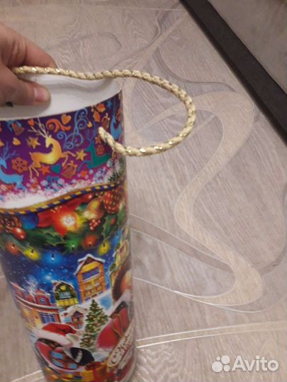 Туба большая от подарка новогоднего