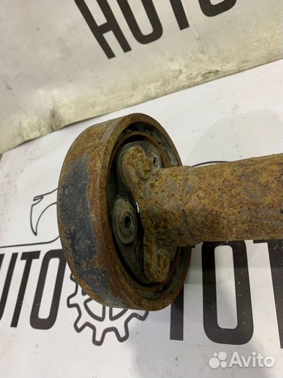 Карданный вал Volkswagen Tiguan NF cbab 2010