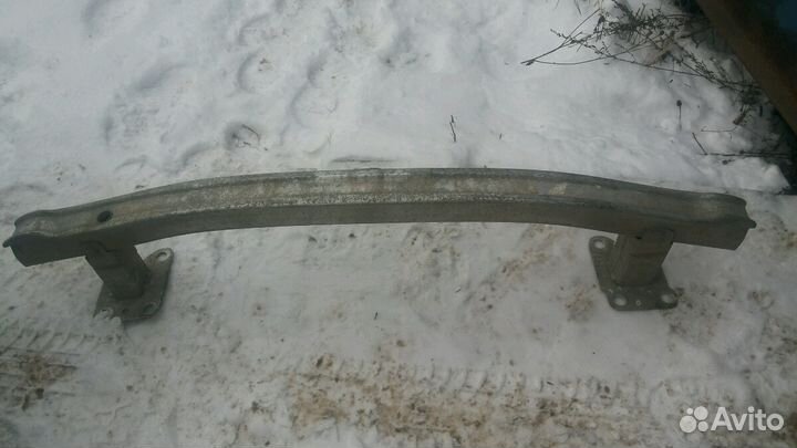 Усилитель бампера и другое,рено меган сценик