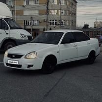 ВАЗ (LADA) Priora 1.6 MT, 2015, 267 000 км, с пробегом, цена 440 000 руб.