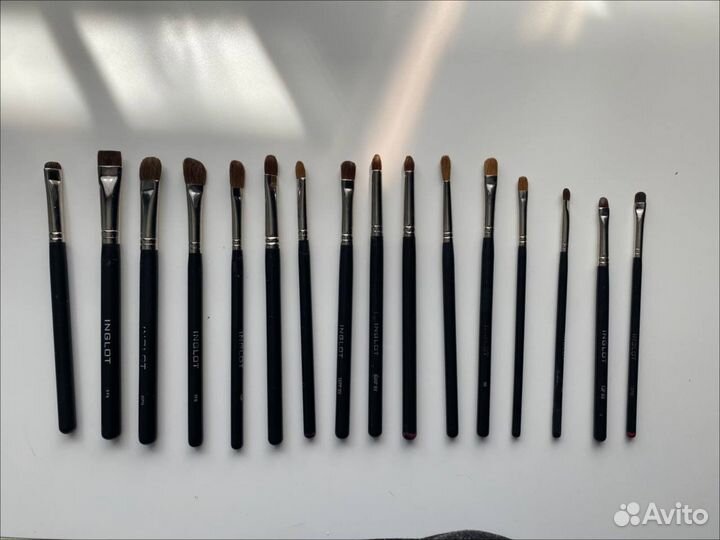 Б/у кисти для макияжа профессиональные