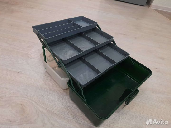 Ящик рыболовный