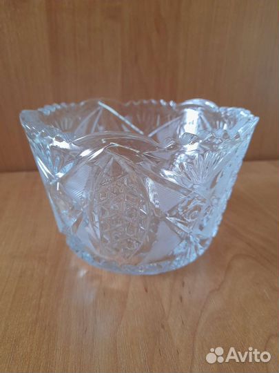 Хрустальные вазы