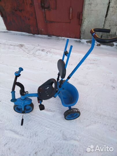 Велосипед трёхколёсный