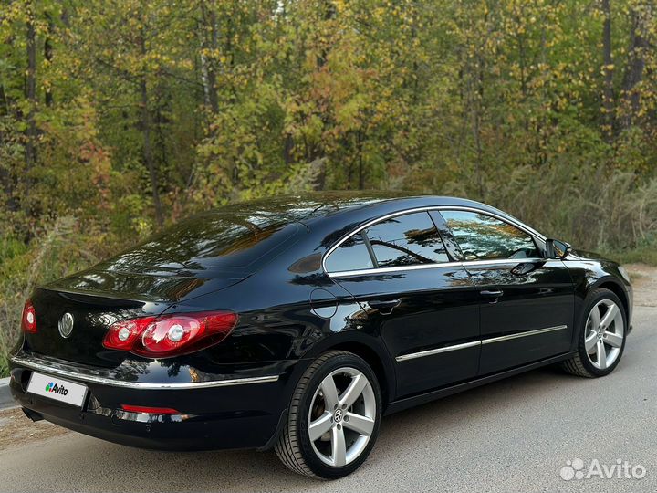 Volkswagen Passat CC, 2010